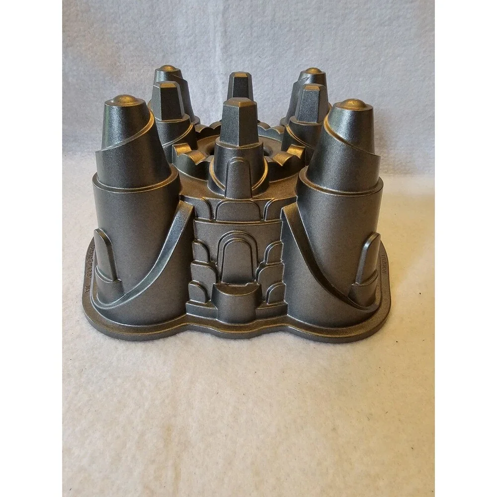 Vtg. Nordic Ware PALACE ROYALE Bundt Pan 10 Cup Silver Cast Aluminum 8